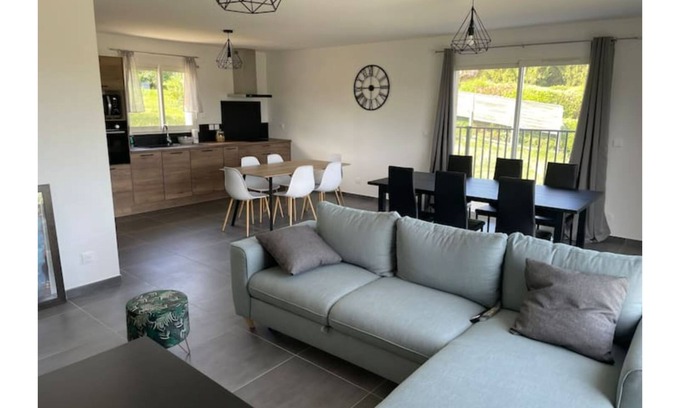 La Chapelle-de-la-Tour Villa | Magnifique Plain-pied Avec Terrasse
