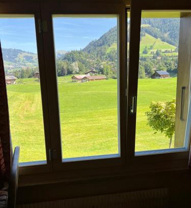 Zweisimmen Nr Gstaad Apartment | Magnifique Chalet Gstaadt