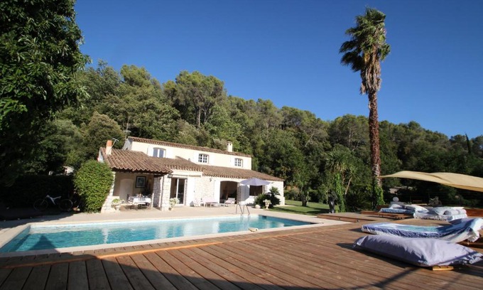 Saint-Paul-de-Vence Villa | magnifique villa