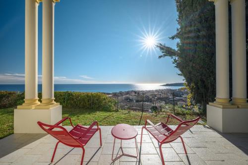 Menton Villa | Magnifique Villa d'époque vue mer, plage à 12 min à pieds