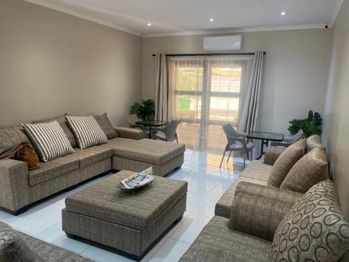 Windhoek Bed & Breakfast | Magnolia House and Gardens