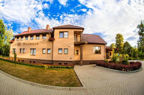 Zawidow Bed & Breakfast | Magnolia- Pokoje Gościnne