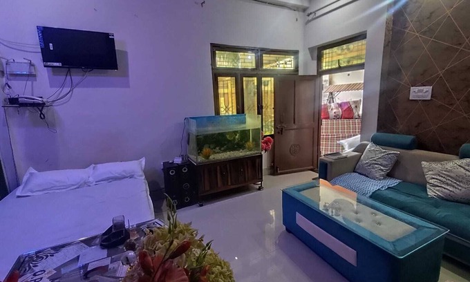 Naini Hotel | Mahakumbh Paryatan - Luxury Stay