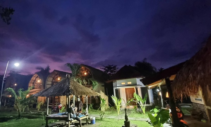 Selong Belanak Cabin | Mahkota Atia Bungallow