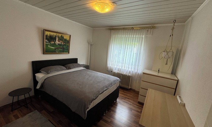 Oberrad Apartment | MainhattenSuites - Pleasant 3-bedroom apartment with WiFi in Frankfurt am Main