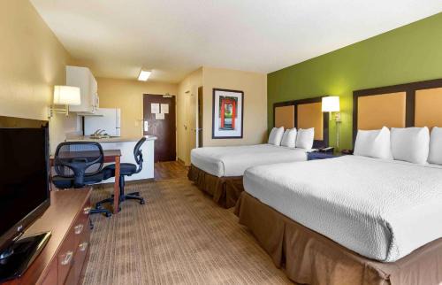 Chantilly Hotel | MainStay Suites Washington Dulles Airport