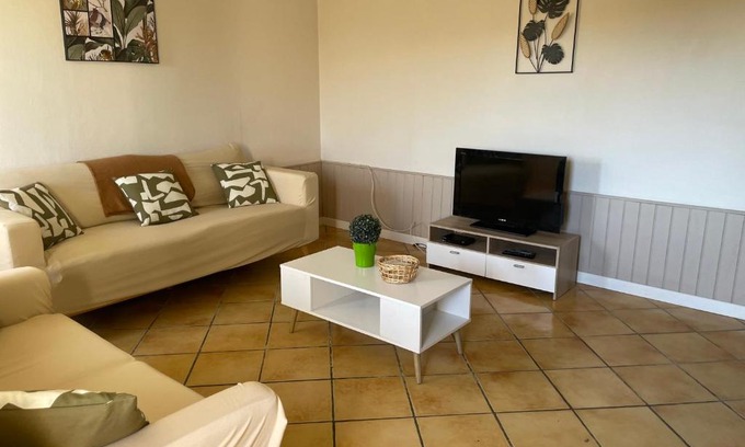 Lupersat House | Maison à la campagne