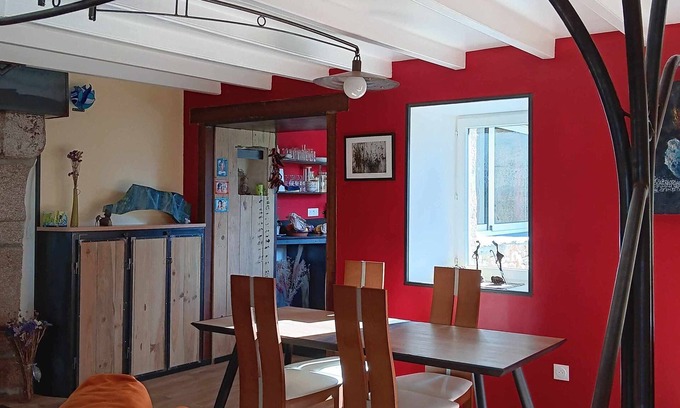 Montfarville House | Maison 8 Pers Proche MER et Sites Commemorations 80eme Anniversaire Debarquement