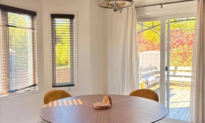 Plateau House | Maison Acropole