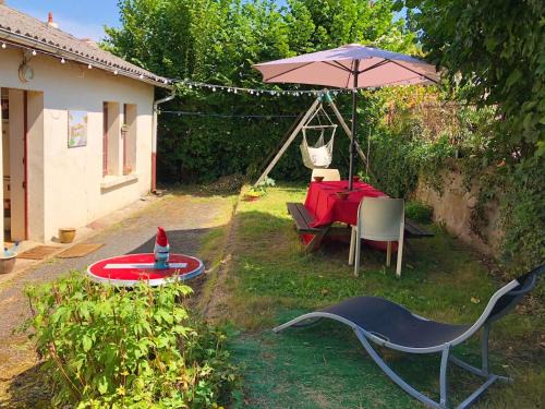 Chantonnay House | Maison atypique près de La Caillère-Saint-Hilaire avec jardin 500 m²