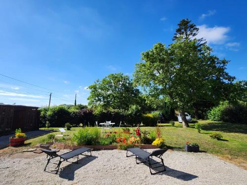 Le Dezert House | Maison au calme, idéalement située au centre du Cotentin