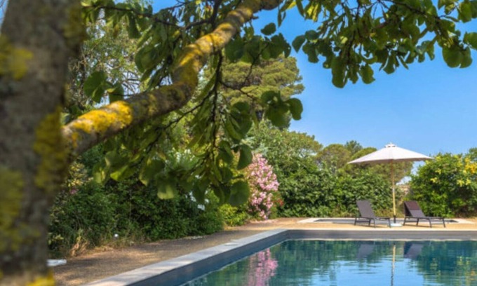 Trebes Cottage | Maison Cantalauze, two houses at a heart of a vineyard