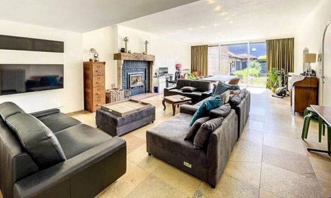Veurne House | Maison Clarys - A cosy mansion