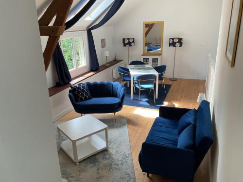 Mespaul House | Maison cosy avec extérieur et piscine partagée