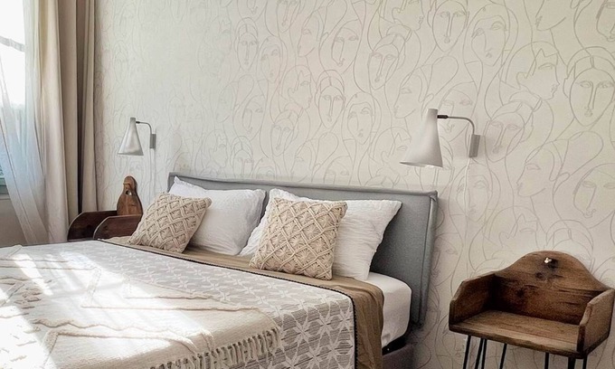 Limoges Apartment | Maison D'hôte - Chambre Double Lavandieres