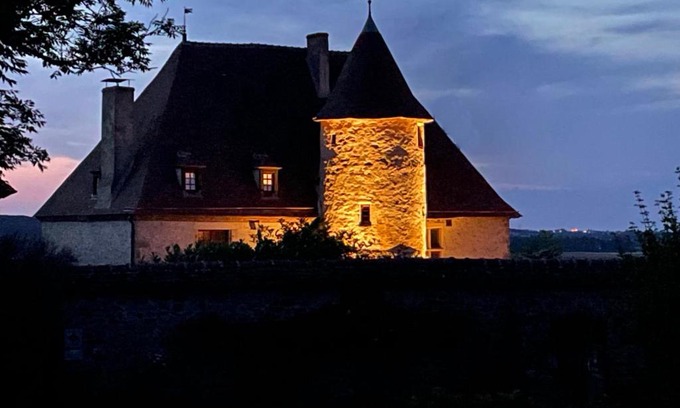 Le Theil House | Maison d'Hôte du Chateau de Fontariol