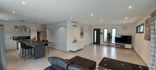 Saint-Drezery Villa | Maison de 120M avec jardin