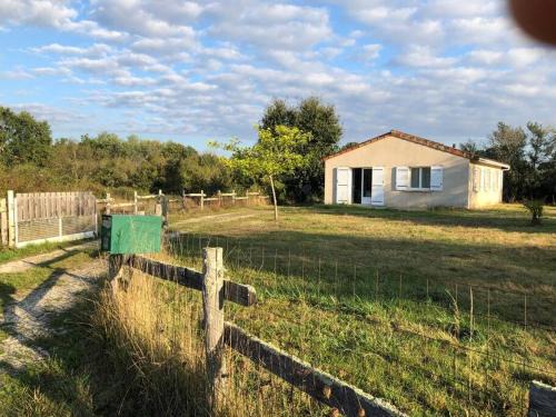 Issac House | Maison de campagne meublée