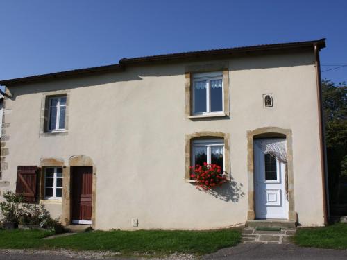 Saint-Ouen-les-Parey House | Maison de charme près de Neufchâteau avec jardin, terrasse et jeux extérieurs - FR-1-589-163