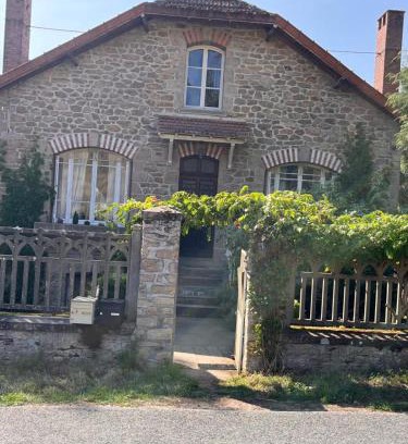 Crozant House | Maison de charme en pierre
