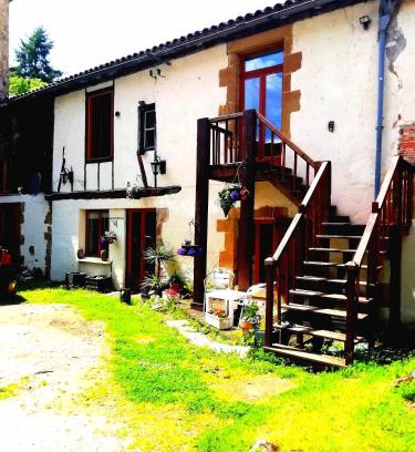 Availles-Limouzine Apartment | Maison de Maitre II