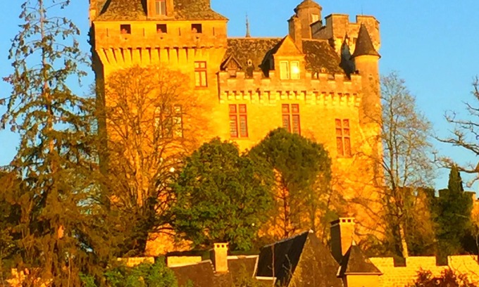 Montfort House | Maison de Montfort -Ideal Location near Sarlat Fabulous View Of Chateau Montfort