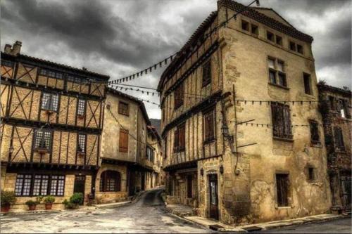Alet-les-Bains House | MAISON DE NOSTRADAMUS* OCCITANIE INSOLITE
