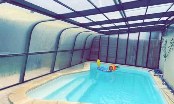 Saint-Loup-de-Naud House | Maison de vacances avec piscine chauffée et spa