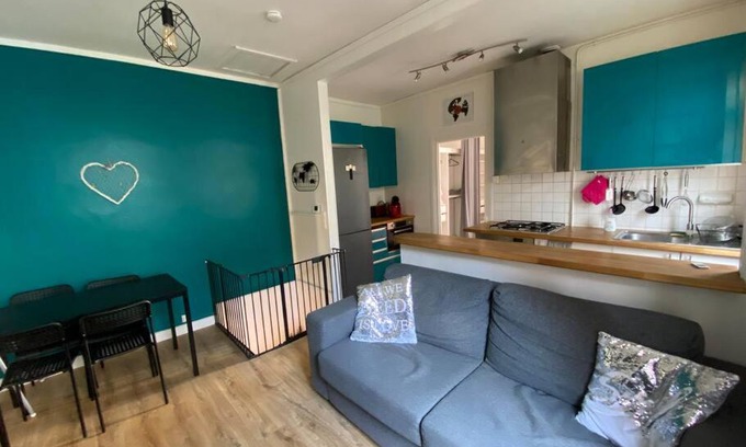 Chateaudun-Bannier House | Maison de ville Orléans dans le Quartier Dunois avec parking privatif