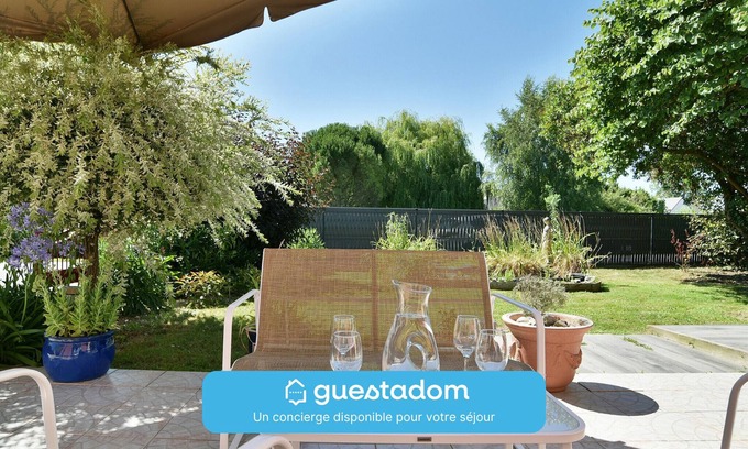 Vains House | Maison du Bonheur - Parking - Wifi
