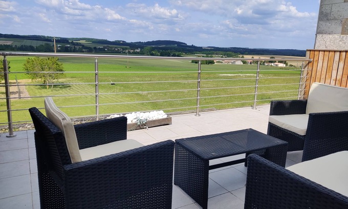 Blanzaguet-Saint-Cybard House | Maison 500m2, Piscine Intérieure, Bar, Billard, Grand Jardin