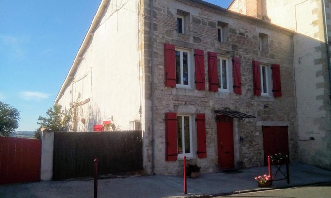 Grateloup-Saint-Gayrand Bed & Breakfast | Maison LINDA Ch. d'hôte