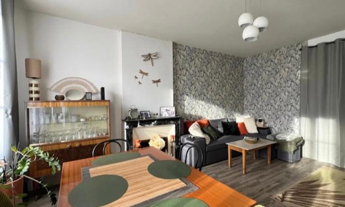 Saint-Amand-Montrond Apartment | Maison meublé