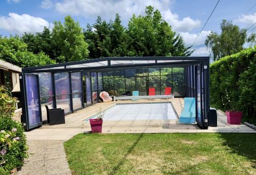 Fervaques House | Maison normande avec piscine chauffée privée