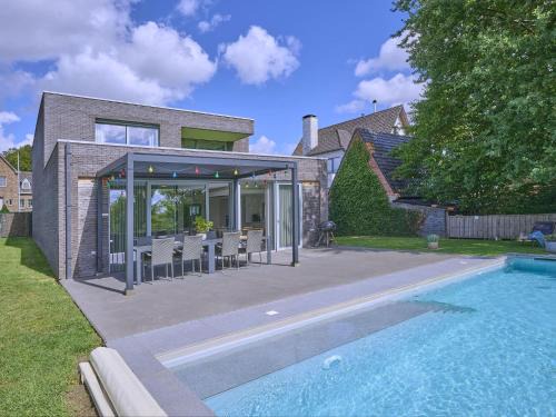 Tongeren House | Maison Oscar