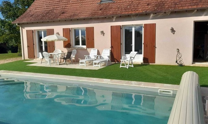 Saint-Mesmin House | Maison Périgourdine au Calme, Piscine Chauffée, 3 Chambres 3 Sdd, Proche Corrèze