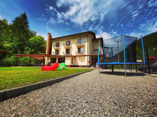 Voineasa Hotel | Maison Platanus