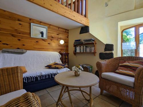 Le Brignon House | Maison restaurée proche nature avec terrasse et poêle à bois, près du Puy-en-Velay - FR-1-582-177
