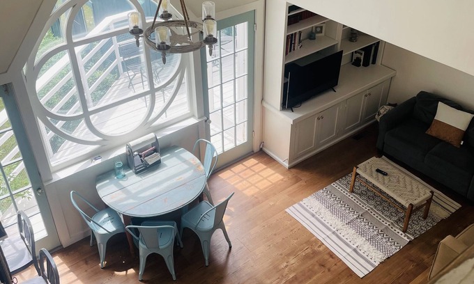 Ogunquit - Wells Cottage | Maison Roseaux - walk to beaches! Come relax, unwind, and rejuvenate.