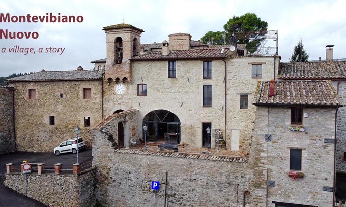 Marsciano Apartment | Maison Rosina con ampia vista in borgo del 1400
