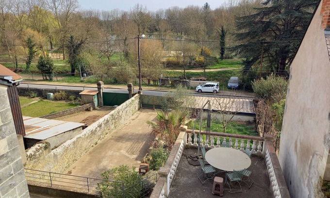 Langeais House | Maison Semi-troglodyte - Grande Terrasse Offrant une vue sur le lac de Langeais