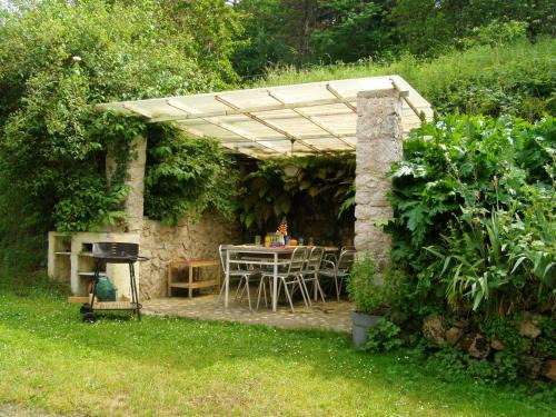 Camarade House | Maison spacieuse à Camarade avec grand jardin pour 15 personnes