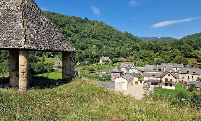Coubisou House | Maison Vidal, at the foot of Aubrac