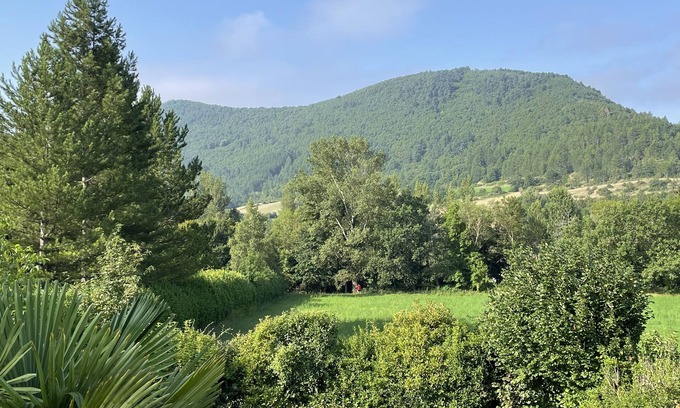Nant House | Maison Village vue Nature