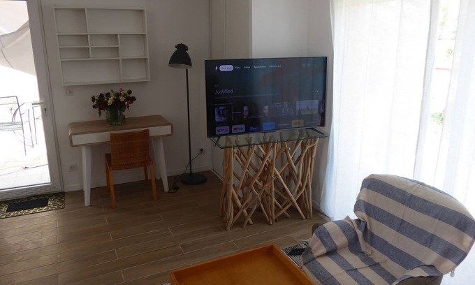 Saint-Hippolyte House | Maisonette 3 Pièces Bord mer