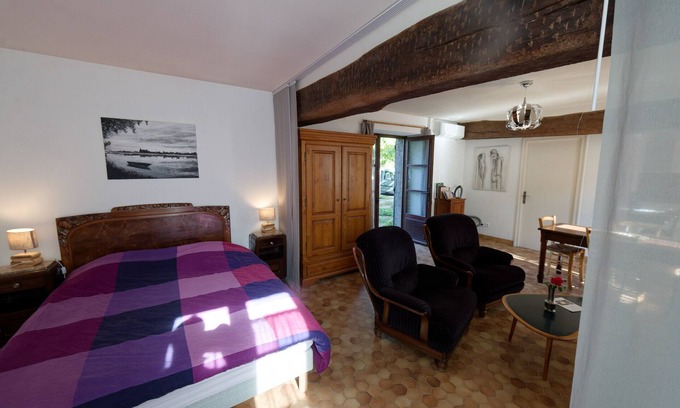 Saint-Dye-sur-Loire House | Maisonnette de La Boisselée