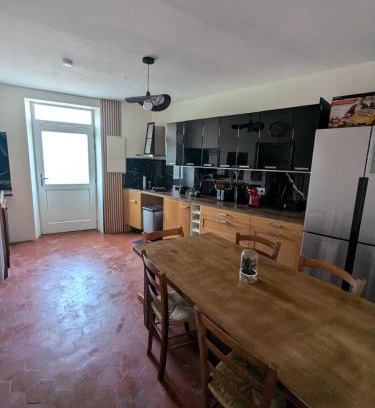 Villiers-sous-Grez Apartment | Maisonnette cosy Côté forêt