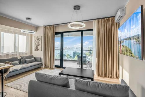 Sector 3 Apartment | Majestic Skyline