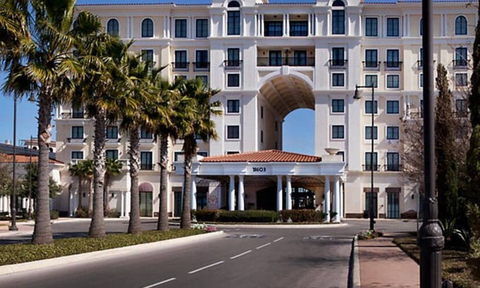 Crownridge of Texas Hotel | Make your Final Four Special at Eilan Resort!