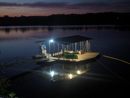 Cullman House | Makin MEMORIES: with Dock/Hot Tub/Cable Internet